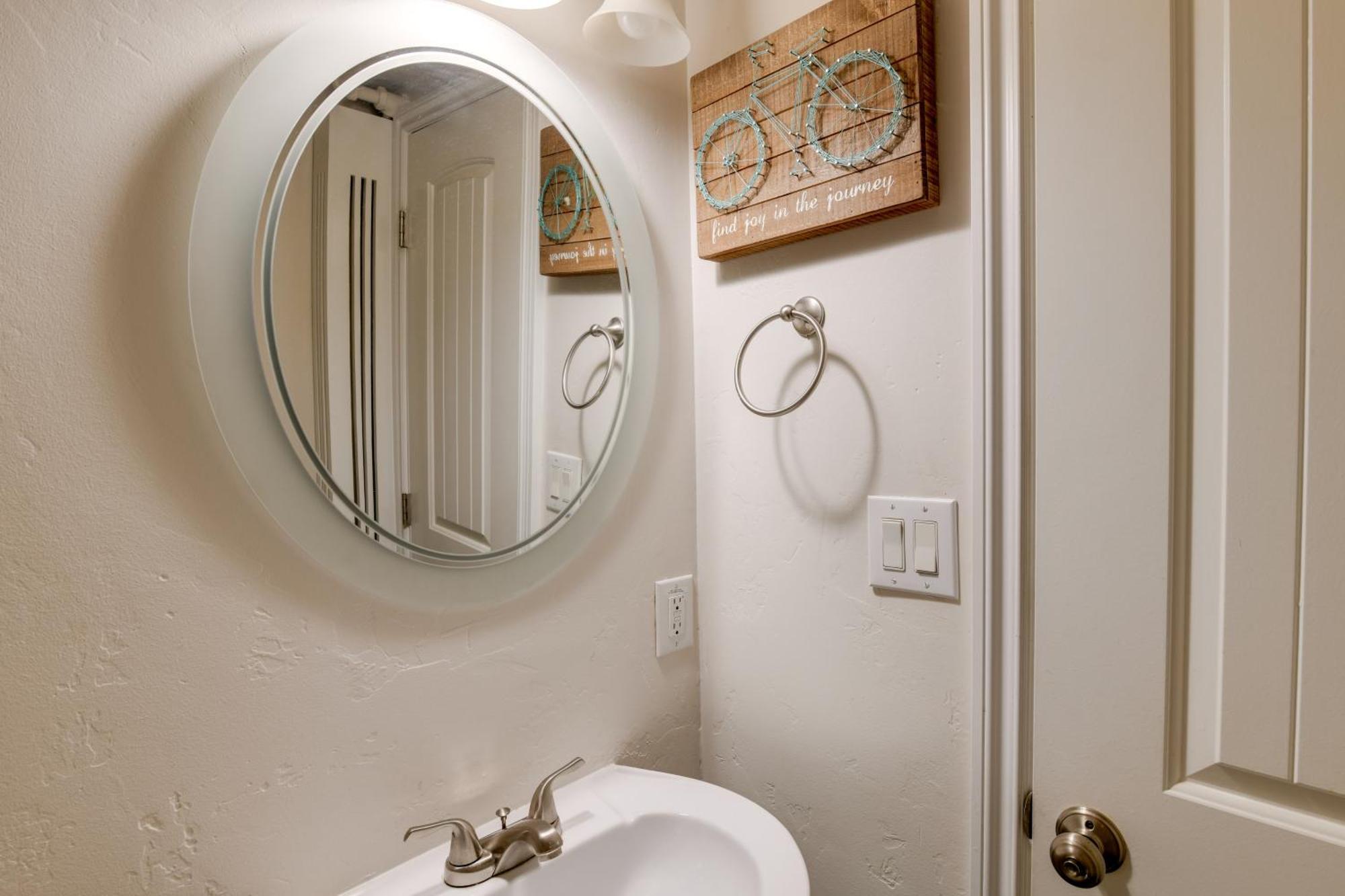 Cozy Anchorage Retreat Less Than 4 Mi To Downtown! Exteriör bild